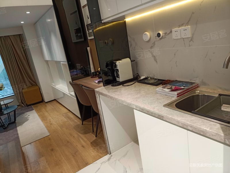 成都房产网>成都二手房>成华二手房>二仙桥二手房>源滩国际社区(商住