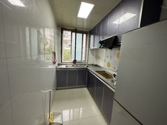 上海青浦重固一室一厅出租 只要2100 随时看房有钥匙价格真实出租房源真实图片