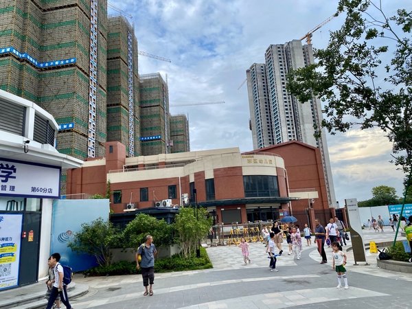 广州增城新塘品秀星图品秀星图 精装两房 配置齐全 环境好 近地铁