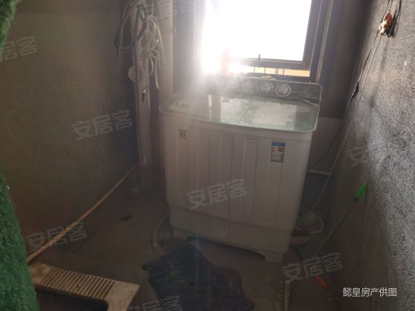 建业贰号城邦3室2厅1卫110㎡南北108万