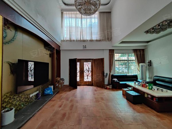 深圳龙岗横岗梧桐花园梧桐花园新出,少有可商住独栋别墅出租,带私家
