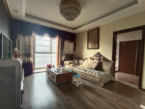 大竹北城新区名豪国际阳光鑫筑北城豪装3房出租,房子新,装修比较好