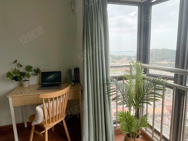 厦门思明前埔源泉山庄c区泊寓 拎包入住民用水电 精装大单间850 近