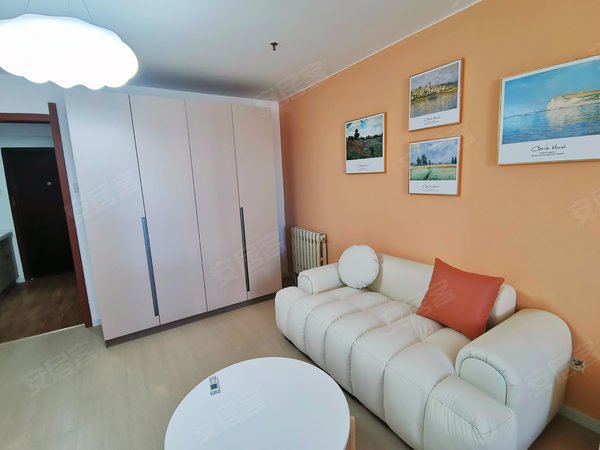 沈阳和平沈阳站温州城温州城 1室1厅1卫  电梯房 精装修54平米出租