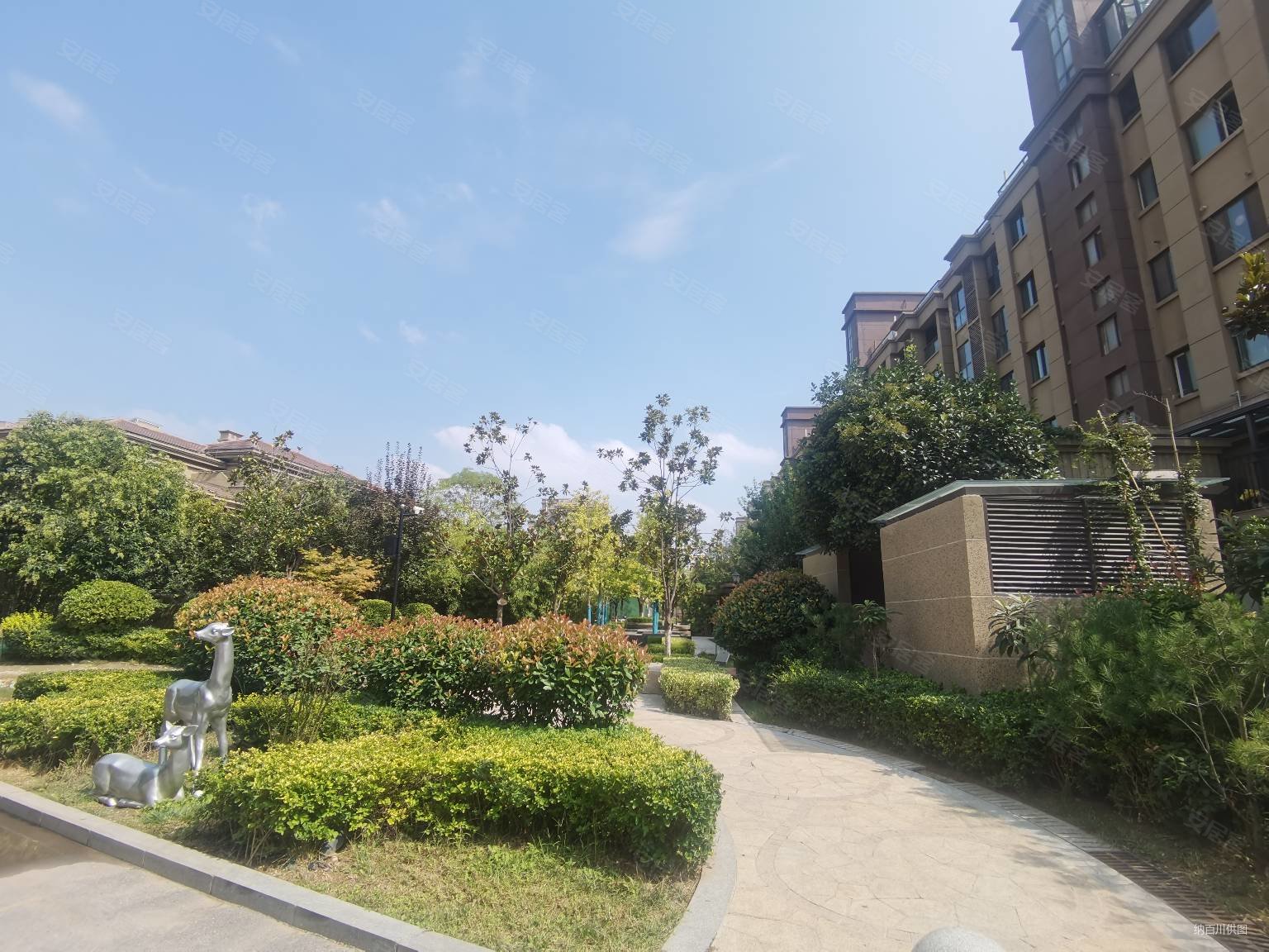 西安房产网>西安二手房>未央二手房>经济技术开发区二手房>龙记玖玺>