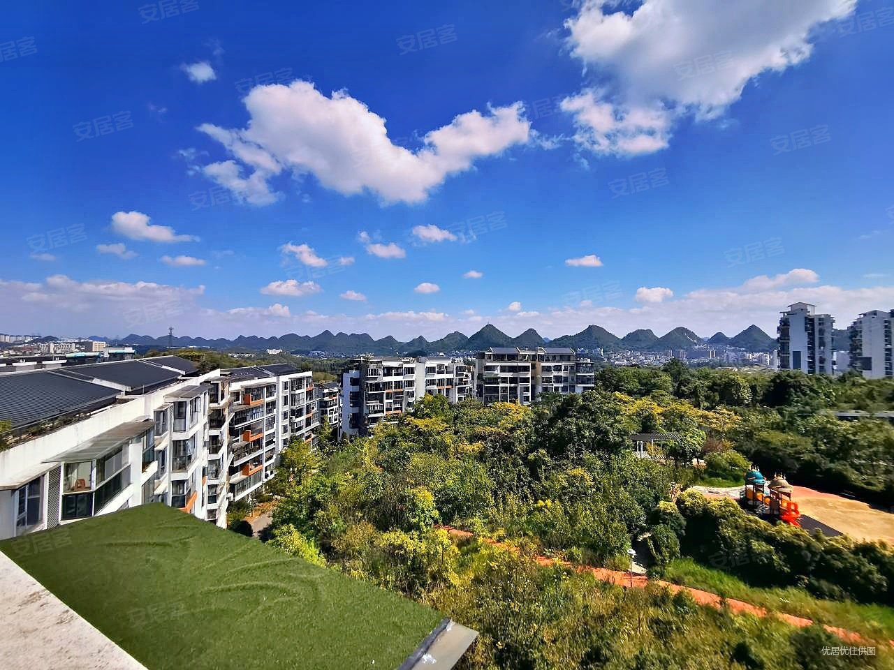 贵阳房产网>贵阳二手房>花溪二手房>花溪公园二手房>溪山御景>