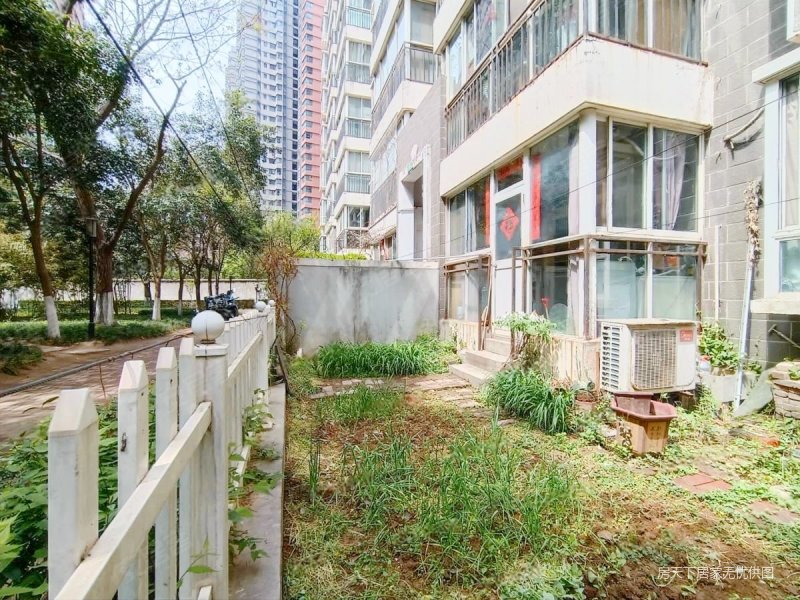 8号线东仪路站世家星城一楼带花园城里的田园梦想随时看