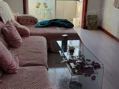 通化东昌石油化Y弘康园，2楼，2室，包取暖不包物业，拎包入住，有空调随时看出租房源真实图片