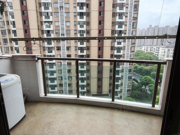 世纪广场租房,国际华城(125幢) 精装3房2卫 带车位,袍江租房-绍兴58