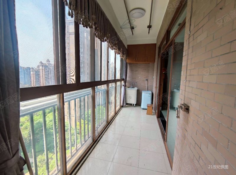 联泰香域尚城 电梯房 商品房 近地铁 装修好 交通便捷