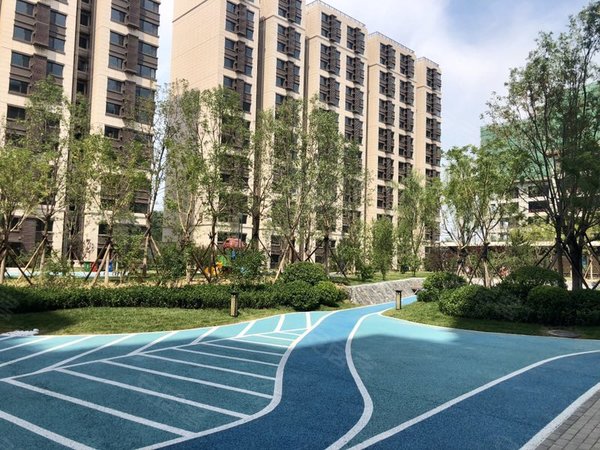 朝阳东坝和悦园精装两居室随时看房人车分流交通便利