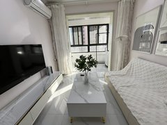 合肥包河葛大店客厅空调！精装一房加衣帽间！可月付短租！地铁四号线工经学院！出租房源真实图片