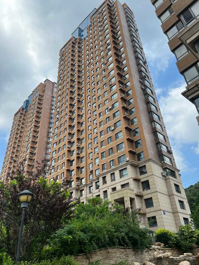 亚联翡翠春城2室2厅1卫89.7㎡南北130万