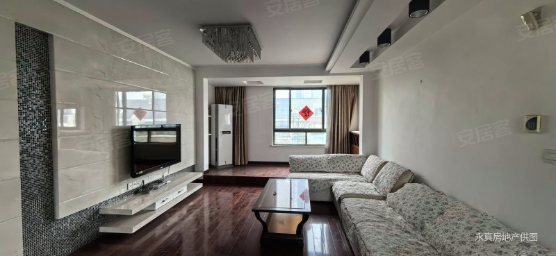 花园洋房石湖华城大三房小河边看房有钥匙