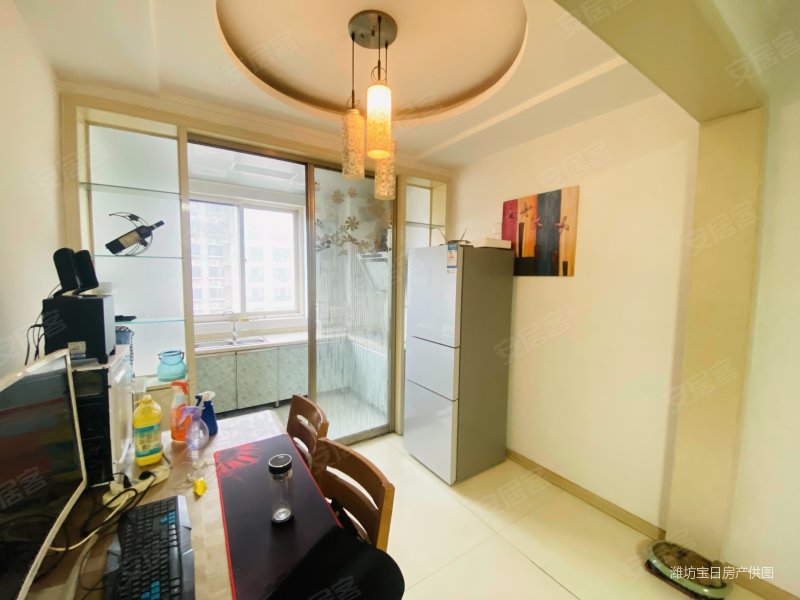 39万!急售东城名苑精装套二,楼层好,商圈成熟.