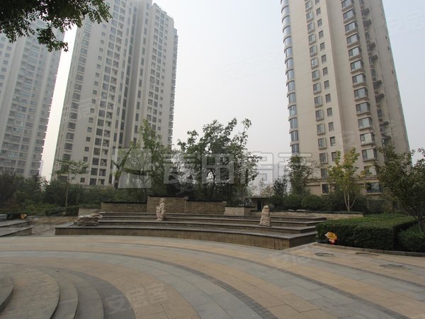 租金可谈天鹅湾南区复试4居南北通透近大悦城6号线