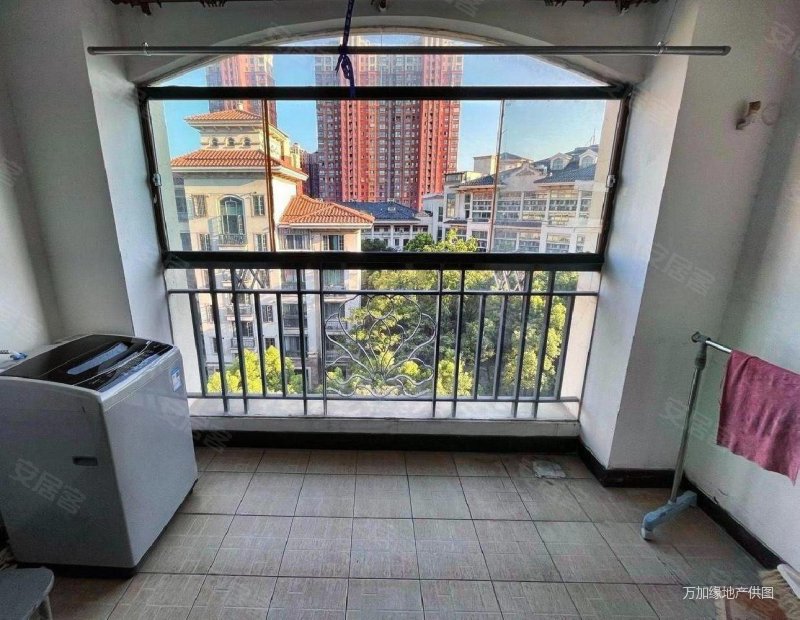 急售维罗纳贵都户型1室1厅