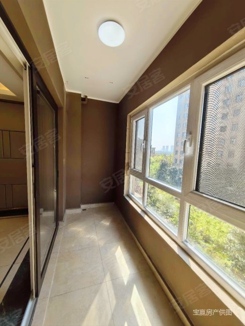 中海悦墅洋房楼位楼层好空置未入住满二精装随时看房有钥匙