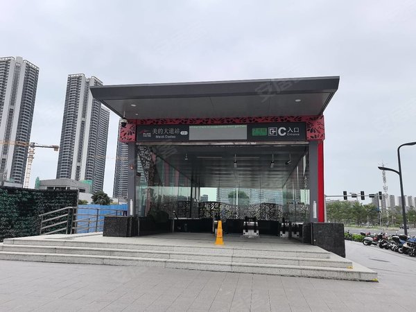 佛山顺德北滘合景天銮合景天銮