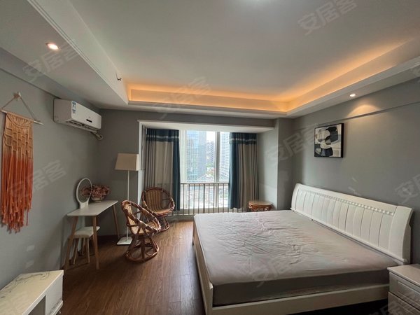 长沙雨花红星德思勤公寓德思勤公寓 1室1厅1卫 电梯房 64平 精装修