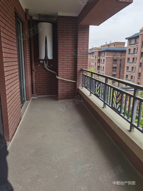 满二 近地铁 次新小区 有电梯 南北通透 双卫生间,朗香书院二手房,170