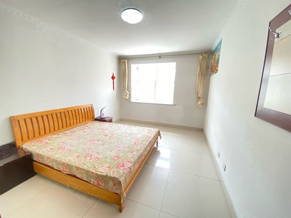 潍坊诸城诸城城区青城龙都新苑带车库!