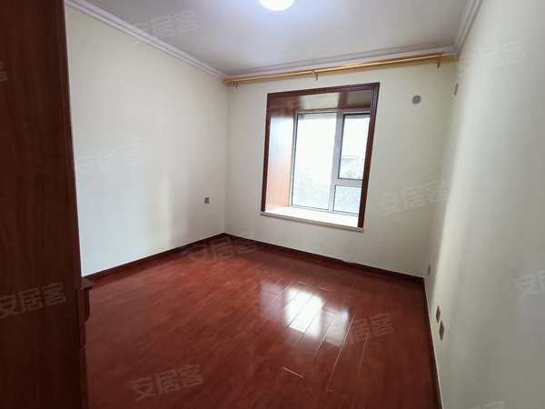 沂州路租房,金泰华府 洋房精装修三室带车位月租3000元,兰山租房-临沂