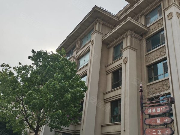 潍坊安丘安丘城区青云国际城精装好房出租,精装修,干净整洁,家电齐全