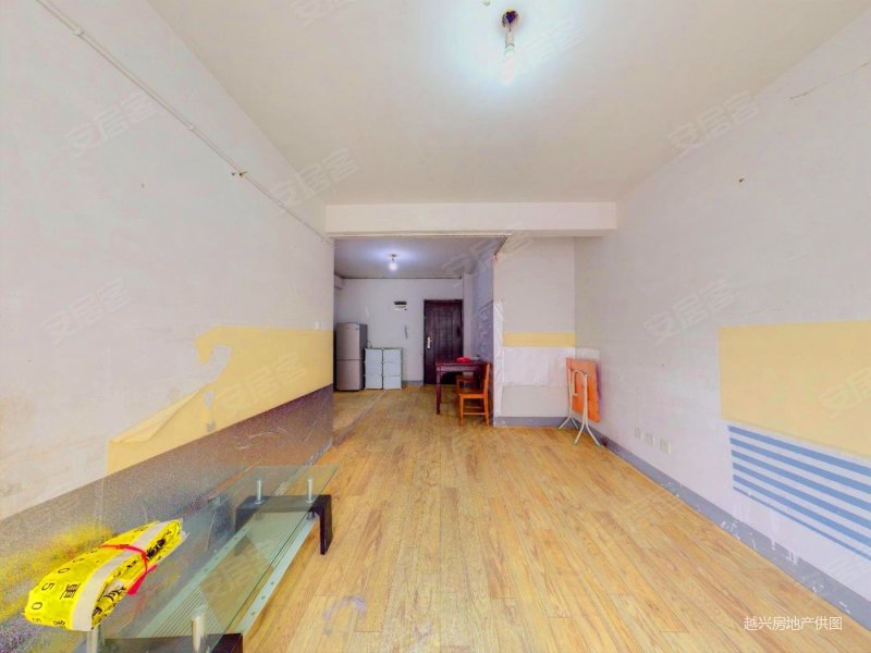 银龙鑫苑南苑 正南朝向 近地铁 正规商品房 有电梯