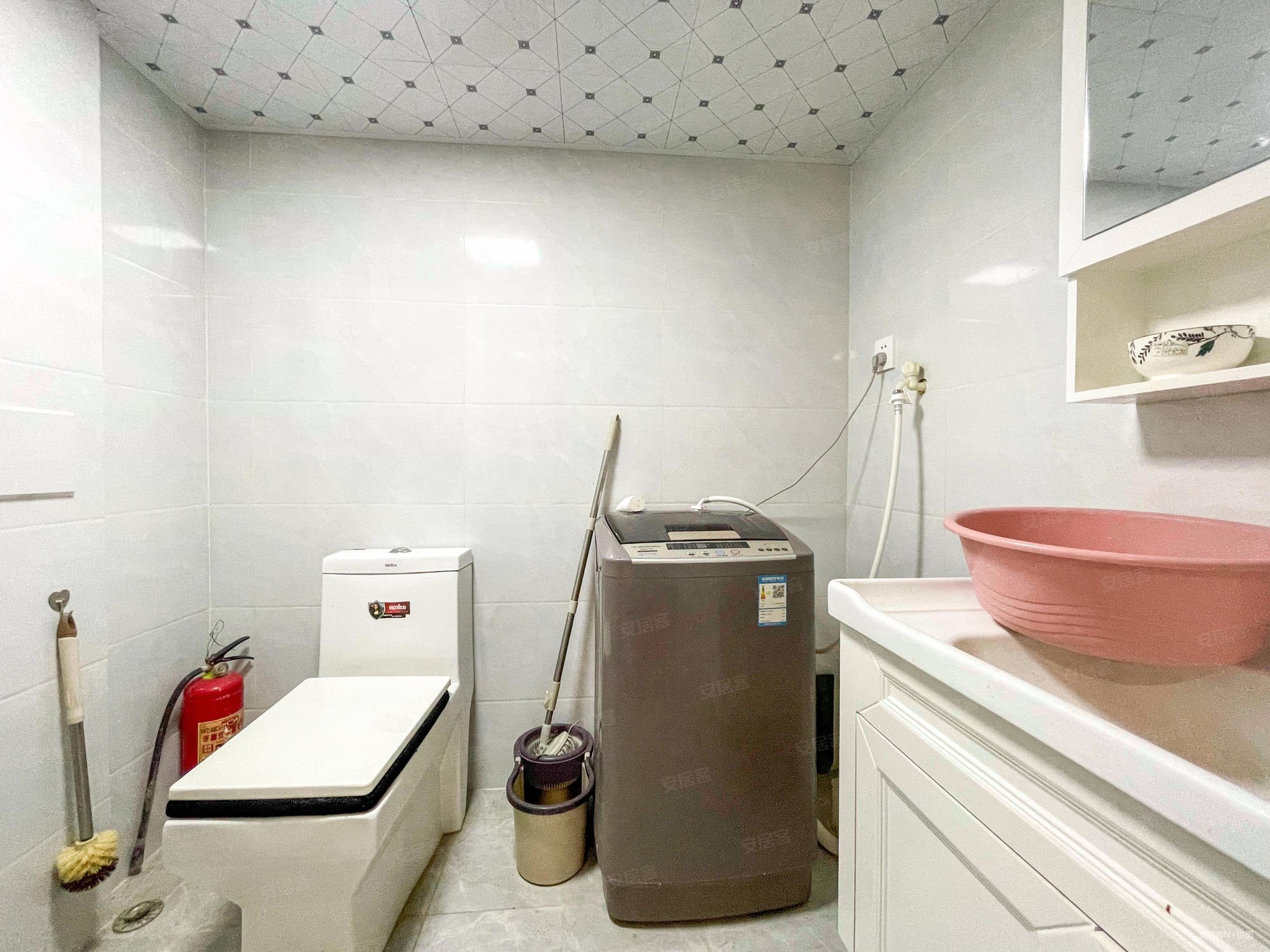 传化国际新城(商住楼)2室2厅1卫81.8㎡南36万