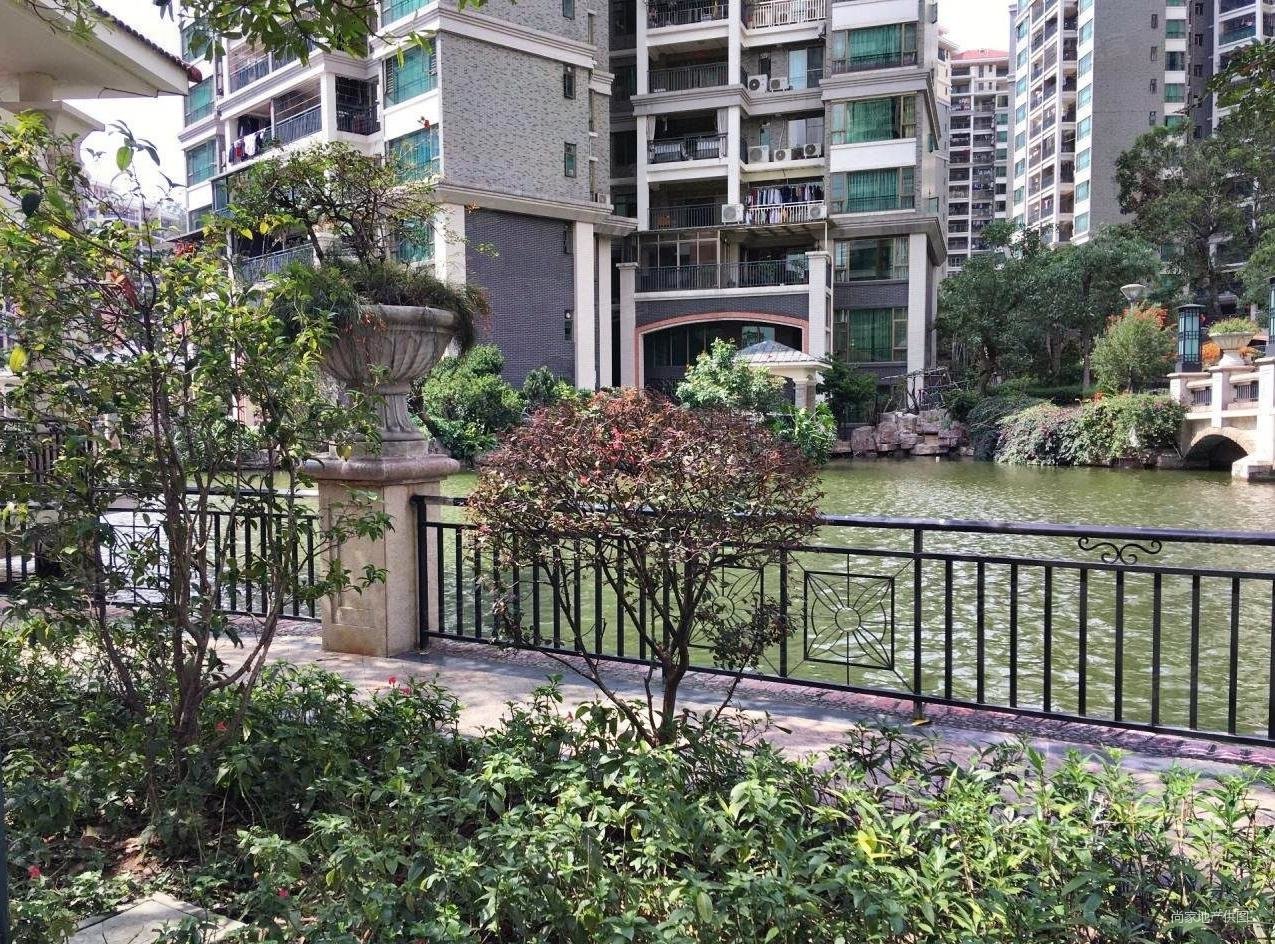 新会骏景湾豪庭3室2厅2卫104.55㎡南北102万