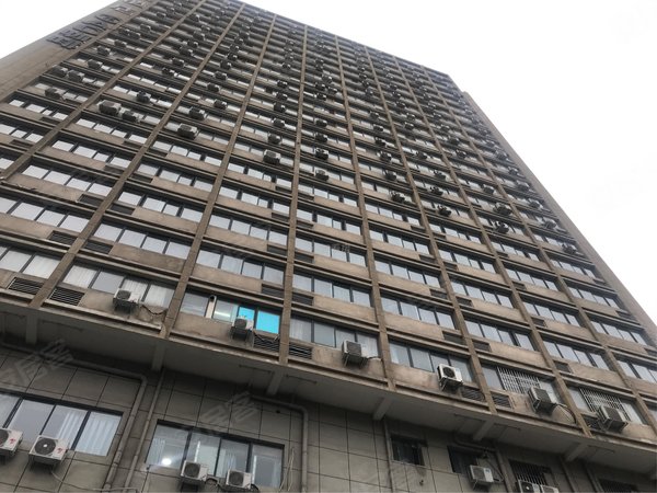 洛阳涧西广州市场广发大厦苹果公寓广州市场高档公寓 单身贵族 交通