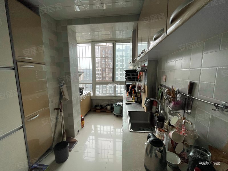 天津房产网>天津二手房>南开二手房>鼓楼二手房>铜锣湾花园>800_600