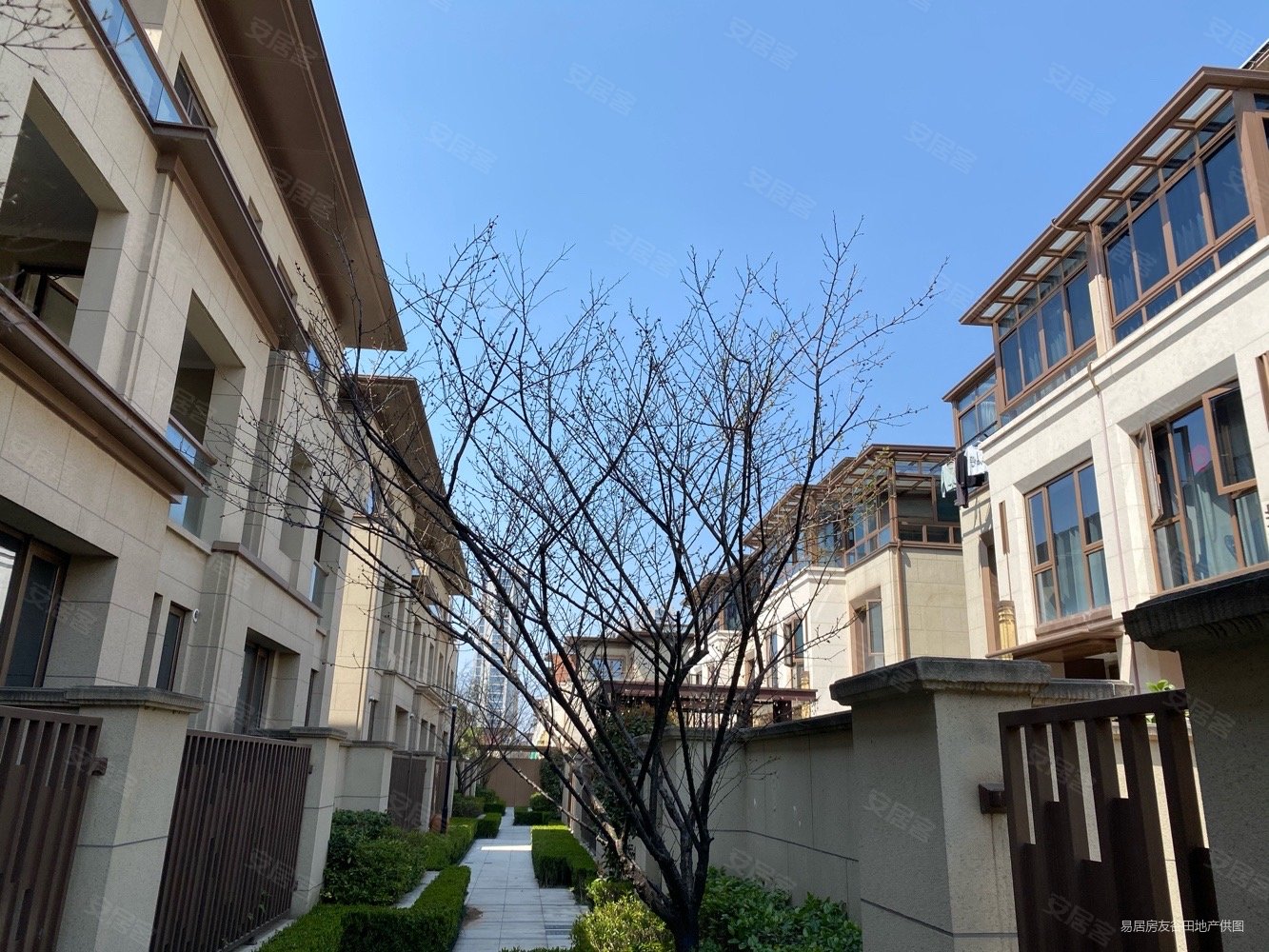 元垄城(别墅)5室2厅4卫186㎡南北812.8万