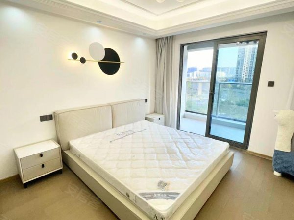 杭州滨江长河半岛国际半岛国际 1室1厅1卫 电梯房 精装修 南北通透