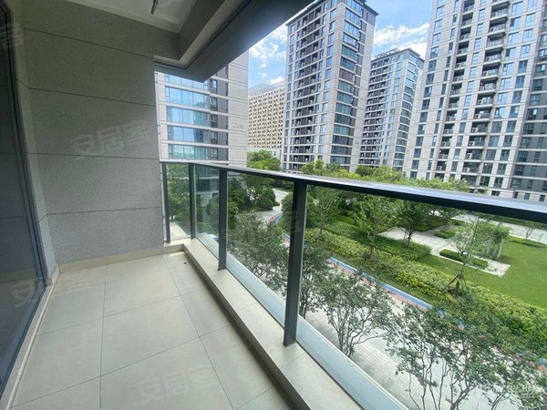 绍兴柯桥安昌钱江彩虹府全新精装修 拎包入住出租房源真实图片