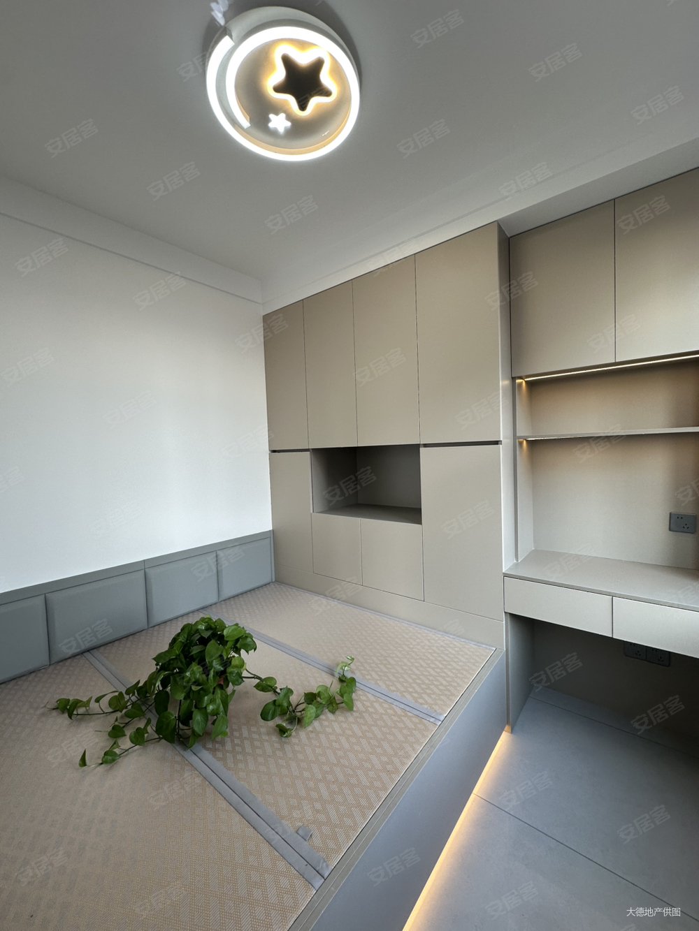 紫堤东郡3室2厅1卫101㎡南北48.8万