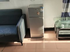 江门蓬江东湖公园品悦青年公寓 1室0厅1卫出租房源真实图片