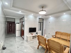 龙海城区龙海城区高新区 动车站旁 龙江新苑 白云小区正套一房一厅可更换软沙发出租房源真实图片