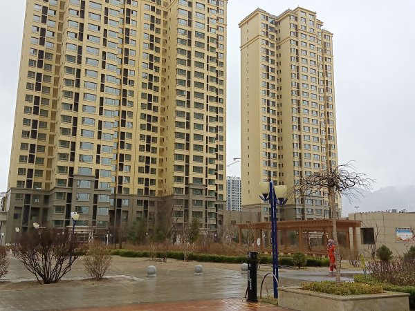 龙湾半岛优点,不足,定西龙湾半岛怎么样,龙湾半岛周边房产中介经纪人