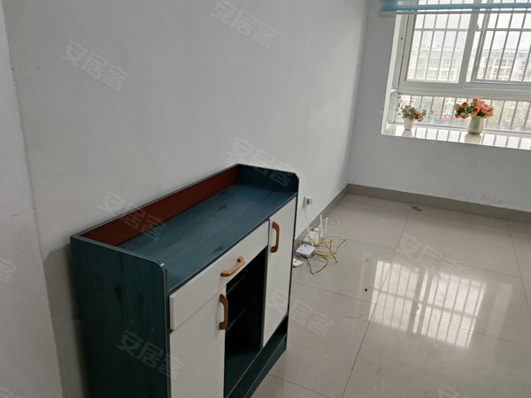 宿迁泗洪县泗洪吾悦广场高庄花园押一付一有网高庄花园电梯7楼东边户