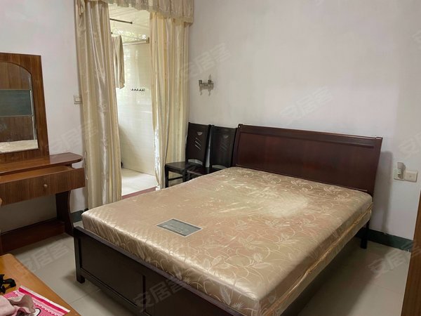 广州花都新区五洲花园五洲花园,步梯2楼,精装2房首此出租出租房源真实