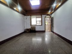 广州天河沙河水荫四横路,两房两厅,南北对流,采光好,看房方便。出租房源真实图片
