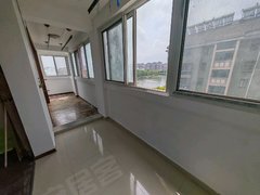 兴化兴化市区市场路时代嘉园 3室2厅2卫出租房源真实图片