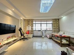 澧县财富广场市中心新上实景 兰江公园三完小附近 三室两卫南北通透停车方便出租房源真实图片