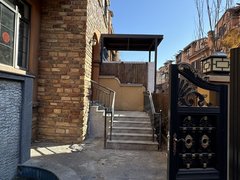 固安孔雀城孔雀大道多套剑桥郡别墅出租，棠墅园联排4居4卫，带地下室可做直播。出租房源真实图片