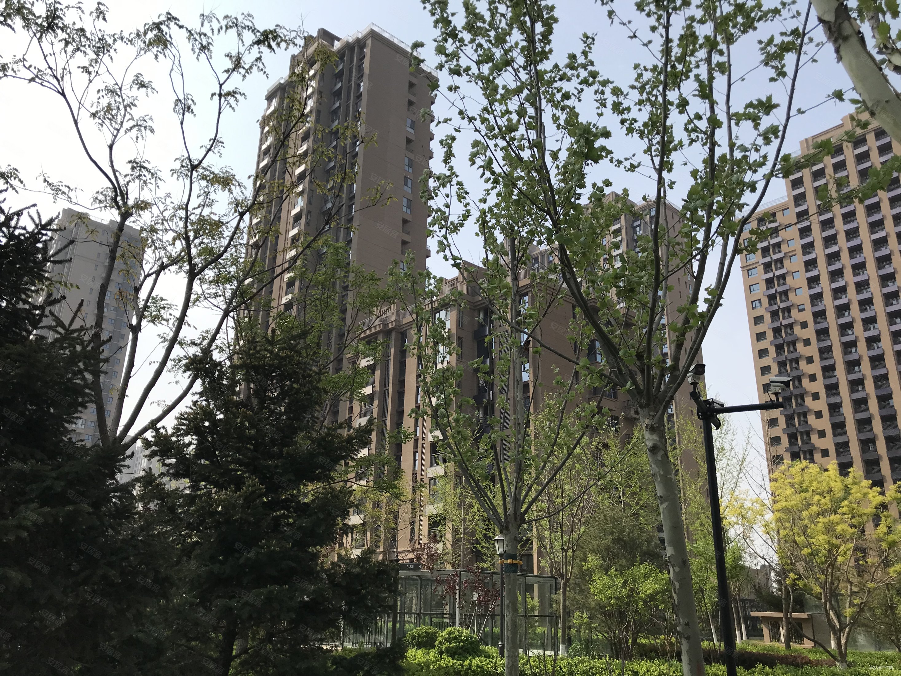 路劲阳光城商住楼