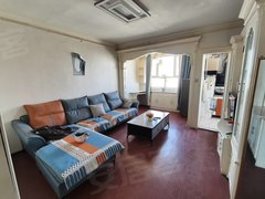 阿克苏阿克苏市阿克苏城区二小附近 怡苑公寓电梯单身公寓客卧分离 家具家电齐全拎包入住出租房源真实图片