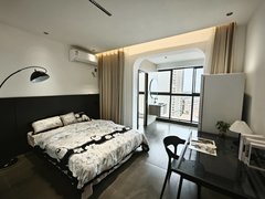 苏州吴中郭巷尹山湖景房朝南大主卧出租房源真实图片