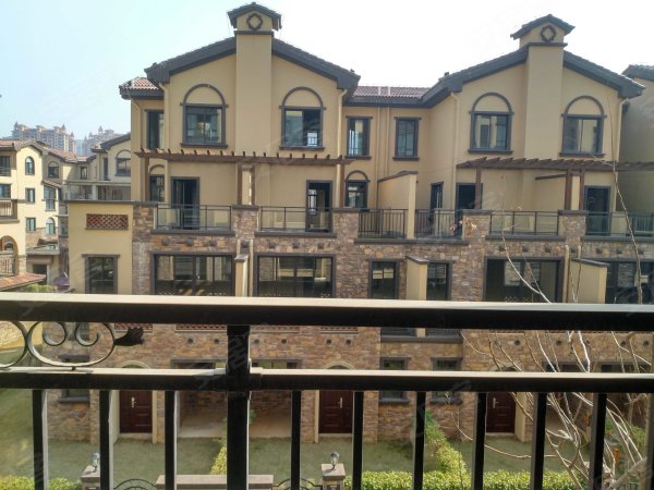 【联发滨江壹号(别墅), 联发滨江壹号(别墅)小区详情,房价走势,房源